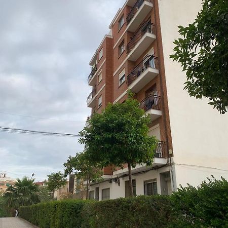 فندق Habitacion Privada En Piso Compartido فالنسيا المظهر الخارجي الصورة